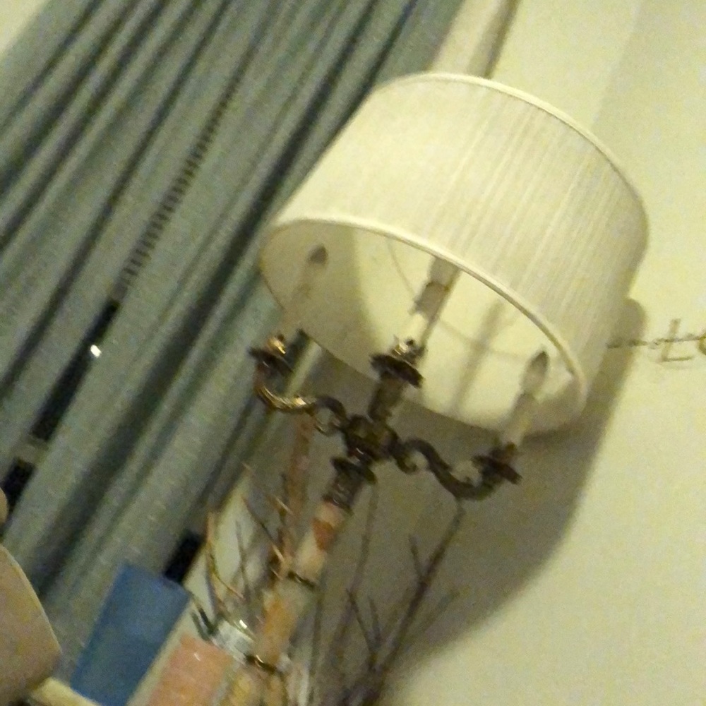 Meet your Posher, Anylah